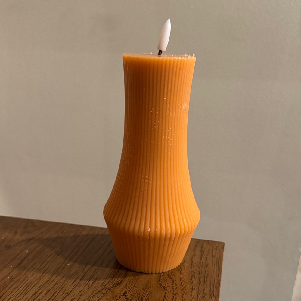 Ashland Warm Tangerine Ribbed Candle